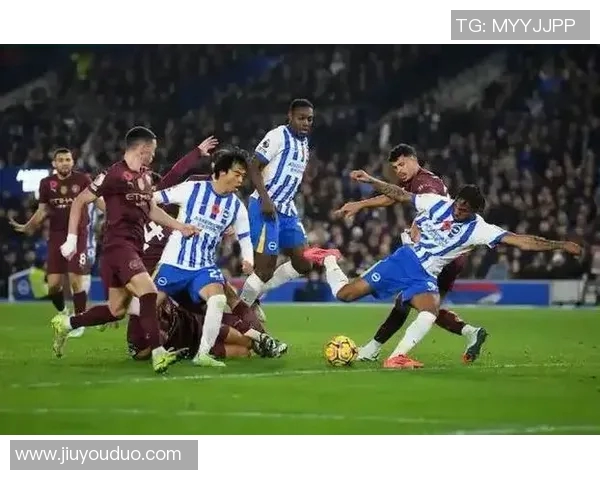 布莱顿在主场迎战曼联成功逆袭赢得精彩比赛引发热议